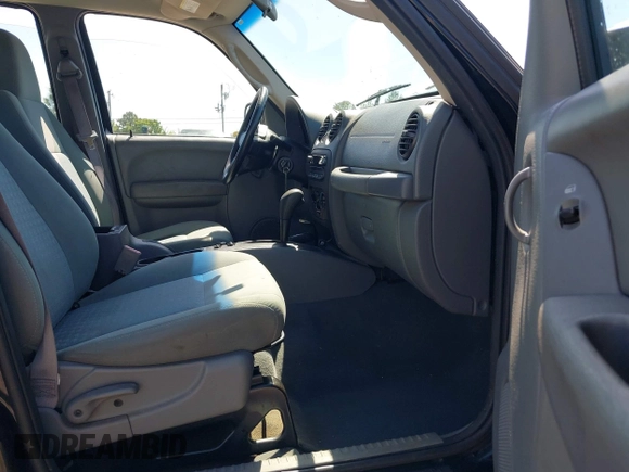2006 Jeep Liberty Sport with VIN 1J4GL48K36W248651, listed as a IAAI auction lot 42057542 with 158,823 mi miles and . Bid and sale history available at carsss.com. Image 5.