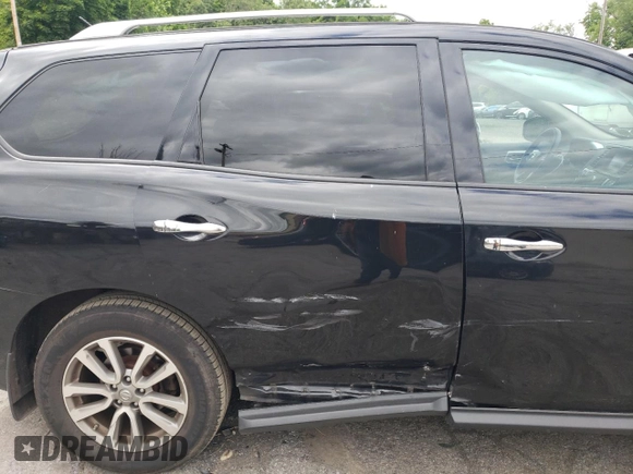 2016 Nissan Pathfinder S with VIN 5N1AR2MM9GC607201, listed as a Copart auction lot 58304914 with 132,695 mi miles and Salvage Title. Bid and sale history available at carsss.com. Image 11.