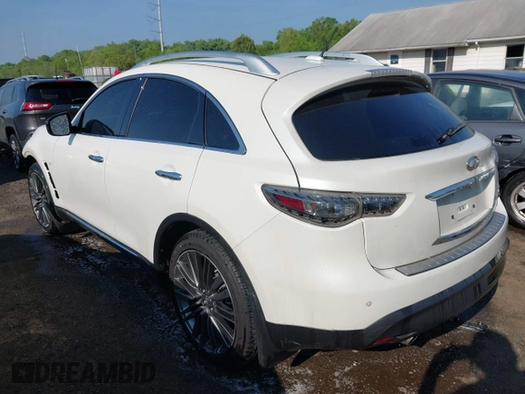 2017 Infiniti QX70 with VIN JN8CS1MW0HM411905, listed as a IAAI auction lot 42136954 with 84,146 mi miles. Bid and sale history available at carsss.com. Image 3.