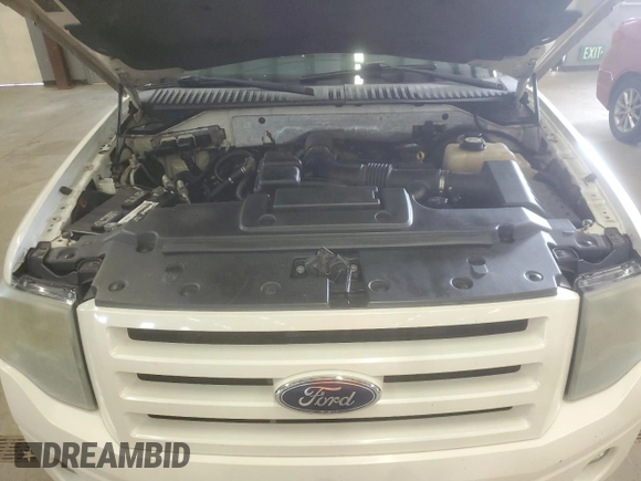 2008 Ford Expedition Limited z VIN 1FMFU20538LA52024, wystawiony jako Copart lot #56362845 z przebiegiem 211 105 mil mil oraz Czysty tytuł • Clean title. Historia ofert i sprzedaży dostępna na DreamBid. Obrazek 12.