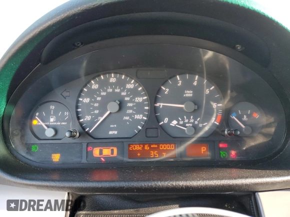 2005 BMW 3 Series 325Ci with VIN WBABW33415PL37084, listed as a Copart auction lot 82870094 with 208,216 mi miles and Salvage Title. Bid and sale history available at carsss.com. Image 9.