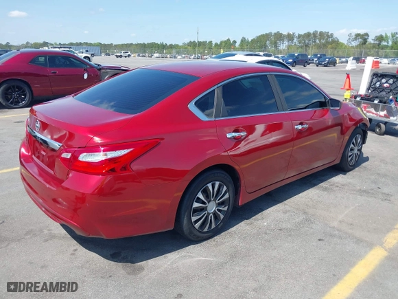2016 Nissan Altima 2.5 SL with VIN 1N4AL3AP9GC228974, listed as a IAAI auction lot 41907731 with 134,280 mi miles. Bid and sale history available at carsss.com. Image 4.
