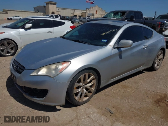 2012 Hyundai Genesis Coupe Premium z VIN KMHHT6KD1CU077921, wystawiony jako IAAI lot #42088927 z przebiegiem 188 023 mil mil oraz . Historia ofert i sprzedaży dostępna na DreamBid. Obrazek 2.