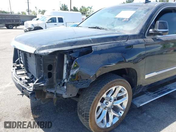 2018 Cadillac Escalade ESV Premium Luxury z VIN 1GYS4JKJ3JR160602, wystawiony jako IAAI lot #42075001 z przebiegiem 100 899 mil mil oraz . Historia ofert i sprzedaży dostępna na DreamBid. Obrazek 20.