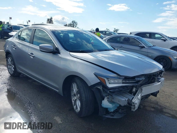 2019 Acura ILX with VIN 19UDE2F31KA015377, listed as a IAAI auction lot 41436159 with 47,701 mi miles. Bid and sale history available at carsss.com. Image 1.