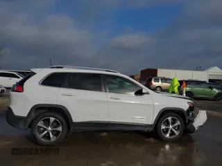 2019 Jeep Cherokee Limited with VIN 1C4PJLDB0KD487835, listed as a IAAI auction lot 41504135 with 79,394 mi miles and . Bid and sale history available at DreamBid. Image 13.