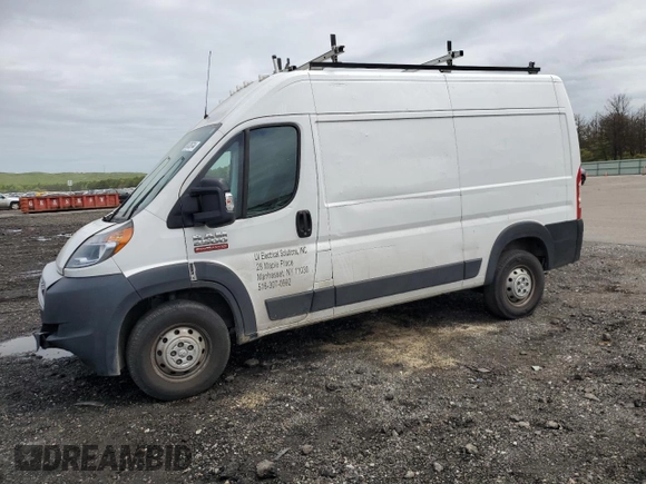 2019 Ram ProMaster Cargo with VIN 3C6TRVCG9KE526704, listed as a Copart auction lot 54785744 with 72,782 mi miles and Salvage Title. Bid and sale history available at DreamBid. Image 1.