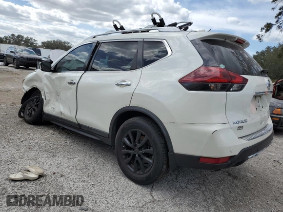 2020 Nissan Rogue SV with VIN KNMAT2MT0LP531299, listed as a Copart auction lot 76193664 with 88,507 mi miles and Non repairable. Bid and sale history available at DreamBid. Image 2.