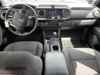 2017 Toyota Tacoma SR5 z VIN 3TMCZ5AN4HM082849, wystawiony jako Copart lot #54246425 z przebiegiem 49 163 mil mil oraz Szkoda całkowita • Salvage title. Historia ofert i sprzedaży dostępna na DreamBid. Obrazek 8.