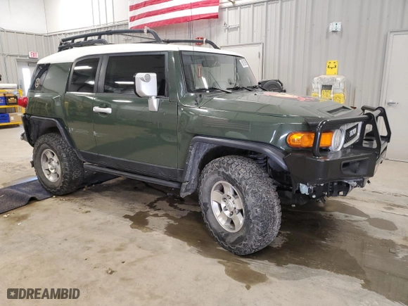 2010 Toyota FJ Cruiser with VIN JTEBU4BF6AK074255, listed as a Copart auction lot 50103905 with 130,373 mi miles and Clean Title. Bid and sale history available at carsss.com. Image 4.