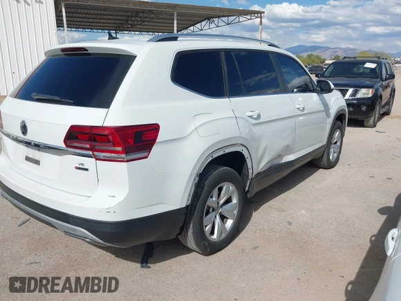 2018 Volkswagen Atlas SE с VIN 1V2KR2CA6JC576835, выставлен на аукционе IAAI как лот 42174916 с пробегом 153 322 миль миль и . История ставок и продаж доступна на DreamBid. Изображение 4.