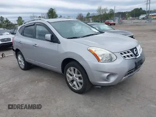 2011 Nissan Rogue S z VIN JN8AS5MV1BW679699, wystawiony jako IAAI lot #41916293 z przebiegiem 135 556 mil mil oraz . Historia ofert i sprzedaży dostępna na DreamBid. Obrazek 1.