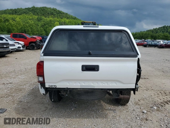 2022 Toyota Tacoma SR z VIN 3TYRX5GN8NT048999, wystawiony jako Copart lot #59552035 z przebiegiem 115 843 mil mil oraz Czysty tytuł • Clean title. Historia ofert i sprzedaży dostępna na DreamBid. Obrazek 6.