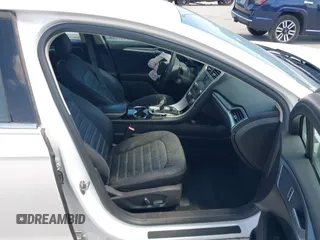 2016 Ford Fusion SE with VIN 3FA6P0HD8GR376393, listed as a IAAI auction lot 41906939 with 147,903 mi miles and . Bid and sale history available at DreamBid. Image 5.