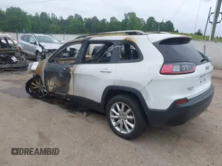 2021 Jeep Cherokee Latitude с VIN 1C4PJLCB2MD136896, выставлен на аукционе IAAI как лот 42260341 с пробегом Не указан миль и . История ставок и продаж доступна на DreamBid. Изображение 3.