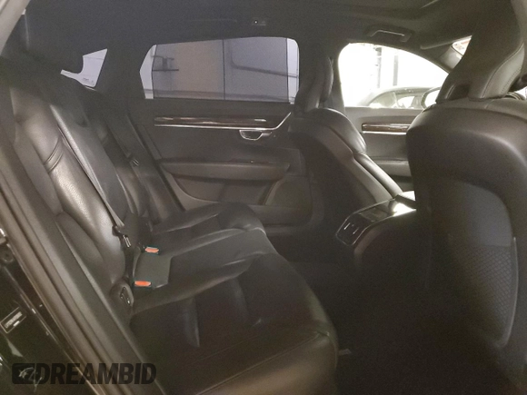 2019 Volvo S90 Momentum with VIN LVY102MK4KP096892, listed as a Copart auction lot 87326264 with 128,865 mi miles and Clean Title. Bid and sale history available at carsss.com. Image 10.