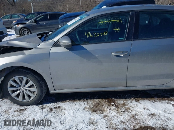 2012 Volkswagen Passat S w/Appearance with VIN 1VWAH7A37CC086521, listed as a IAAI auction lot 41632348 with 102,000 mi miles. Bid and sale history available at carsss.com. Image 15.