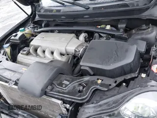 2008 Volvo XC90 V8 with VIN YV4CZ852281449159, listed as a IAAI auction lot 41665173 with 204,715 mi miles. Bid and sale history available at carsss.com. Image 10.