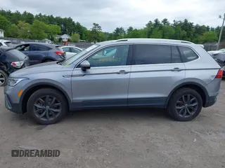 2022 Volkswagen Tiguan SE с VIN 3VV2B7AX0NM158691, выставлен на аукционе IAAI как лот 42286425 с пробегом 22 578 миль миль и . История ставок и продаж доступна на DreamBid. Изображение 14.