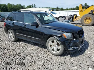 2015 Mercedes-Benz GLK 350 with VIN WDCGG8JB5FG439889, listed as a Copart auction lot 63752384 with 110,234 mi miles and Salvage Title. Bid and sale history available at DreamBid. Image 4.