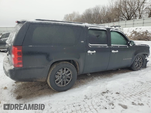 2008 Chevrolet Suburban LTZ with VIN 3GNFK16Y58G195633, listed as a Copart auction lot 43244645 with 201,312 mi miles and Clean Title. Bid and sale history available at carsss.com. Image 3.