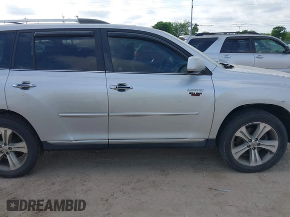 2013 Toyota Highlander Limited z VIN 5TDYK3EH1DS103301, wystawiony jako IAAI lot #42005471 z przebiegiem 239 950 mil mil oraz . Historia ofert i sprzedaży dostępna na DreamBid. Obrazek 14.