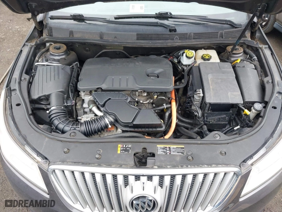 2012 Buick LaCrosse Leather with VIN 1G4GC5ER2CF331993, listed as a IAAI auction lot 41951754 with 105,937 mi miles. Bid and sale history available at carsss.com. Image 10.