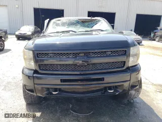 2011 Chevrolet Silverado 1500 LT with VIN 1GCRCSE0XBZ109180, listed as a Copart auction lot 51094315 with 384,381 mi miles and Non Repairable. Bid and sale history available at carsss.com. Image 5.