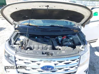 2018 Ford Explorer XLT z VIN 1FM5K7DH5JGC22286, wystawiony jako IAAI lot #42001333 z przebiegiem 140 878 mil mil oraz . Historia ofert i sprzedaży dostępna na DreamBid. Obrazek 10.