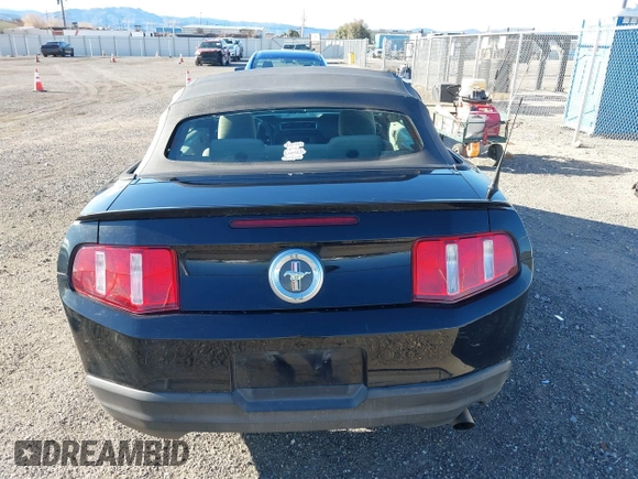 2010 Ford Mustang V6 with VIN 1ZVBP8ENXA5179074, listed as a IAAI auction lot 41826328 with 176,498 mi miles and . Bid and sale history available at carsss.com. Image 17.
