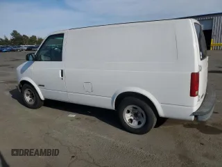 2001 Chevrolet Astro Cargo Van with VIN 1GCDM19W61B100497, listed as a Copart auction lot 48613535 with 152,885 mi miles and Clean Title. Bid and sale history available at carsss.com. Image 2.