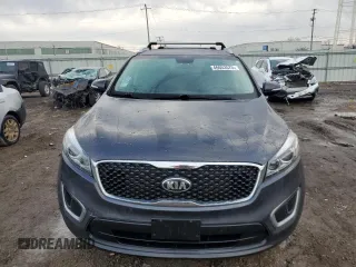 2017 Kia Sorento LX with VIN 5XYPG4A3XHG206927, listed as a Copart auction lot 46653575 with 102,423 mi miles and Salvage Title. Bid and sale history available at carsss.com. Image 5.