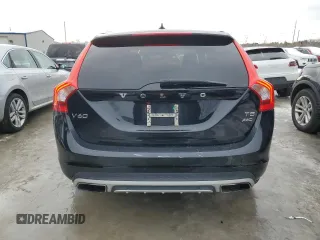 2018 Volvo V60 Cross Country with VIN YV440MWK1J2042505, listed as a Copart auction lot 44908775 with 107,525 mi miles and Salvage Title. Bid and sale history available at carsss.com. Image 6.