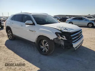 2021 Volkswagen Atlas SEL Premium z VIN 1V2TE2CA1MC204677, wystawiony jako Copart lot #73306994 z przebiegiem 83 188 mil mil oraz Szkoda całkowita • Salvage title. Historia ofert i sprzedaży dostępna na DreamBid. Obrazek 4.