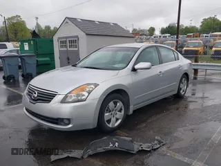2008 Nissan Altima 2.5 S with VIN 1N4AL21EX8C285128, listed as a IAAI auction lot 41979247 with 168,818 mi miles. Bid and sale history available at carsss.com. Image 2.