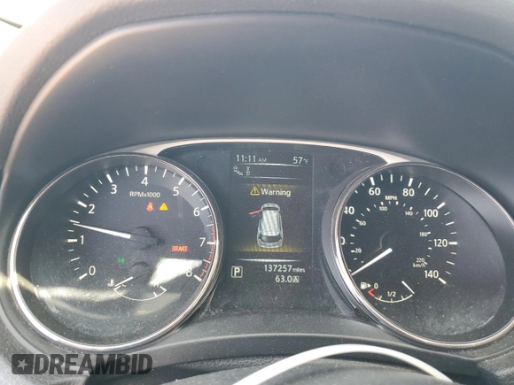 2015 Nissan Rogue SL with VIN 5N1AT2MV2FC879632, listed as a Copart auction lot 52042265 with 137,257 mi miles and Salvage Title. Bid and sale history available at carsss.com. Image 9.