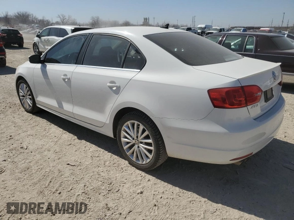 2014 Volkswagen Jetta TDI w/Premium/Nav z VIN 3VWLL7AJ8EM365466, wystawiony jako Copart lot #48739245 z przebiegiem 146 374 mil mil oraz Szkoda całkowita • Salvage title. Historia ofert i sprzedaży dostępna na DreamBid. Obrazek 2.