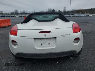 2006 Pontiac Solstice z VIN 1G2MB33B56Y106095, wystawiony jako Copart lot #52068765 z przebiegiem Nie podano mil oraz Szkoda całkowita • Salvage title. Historia ofert i sprzedaży dostępna na DreamBid. Obrazek 6.