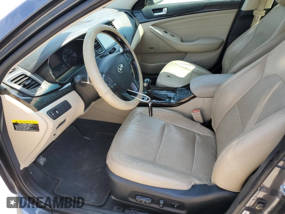 2015 Kia Cadenza Premium with VIN KNALN4D73F5184758, listed as a Copart auction lot 53404415 with 208,125 mi miles and Clean Title. Bid and sale history available at carsss.com. Image 7.