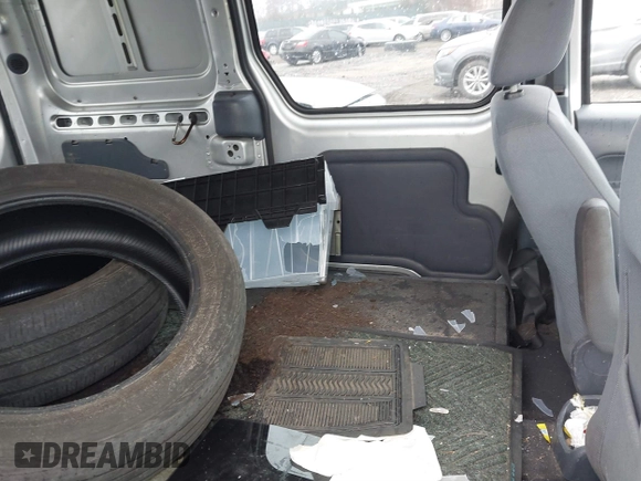 2012 Ford Transit Connect XLT с VIN NM0LS6BN3CT108101, выставлен на аукционе IAAI как лот 41816980 с пробегом 105 063 миль миль и . История ставок и продаж доступна на DreamBid. Изображение 8.