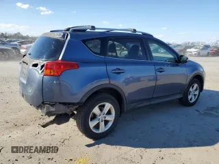 2013 Toyota RAV4 XLE with VIN JTMRFREV9D5020318, listed as a Copart auction lot 46440375 with 209,491 mi miles and Salvage Title. Bid and sale history available at carsss.com. Image 3.