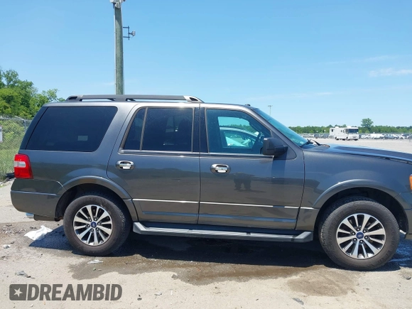 2016 Ford Expedition XLT z VIN 1FMJU1HT3GEF38441, wystawiony jako IAAI lot #42169635 z przebiegiem 106 398 mil mil oraz . Historia ofert i sprzedaży dostępna na DreamBid. Obrazek 14.