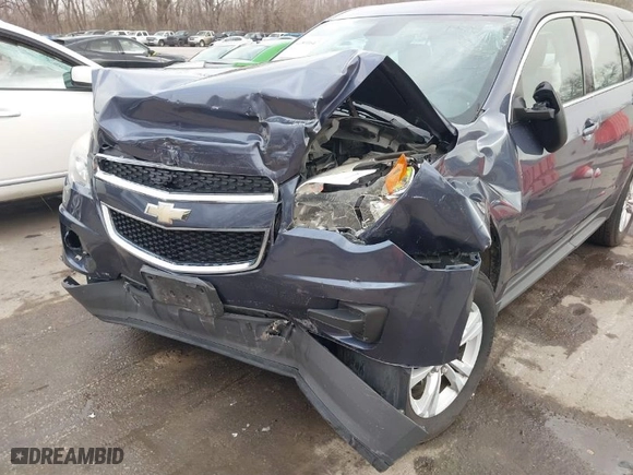 2013 Chevrolet Equinox LS with VIN 2GNALBEK9D6162277, listed as a IAAI auction lot 41801642 with 113,451 mi miles. Bid and sale history available at carsss.com. Image 6.