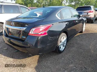 2013 Nissan Altima SL with VIN 1N4AL3AP5DC228885, listed as a IAAI auction lot 42388846 with 113,058 mi miles and . Bid and sale history available at DreamBid. Image 4.