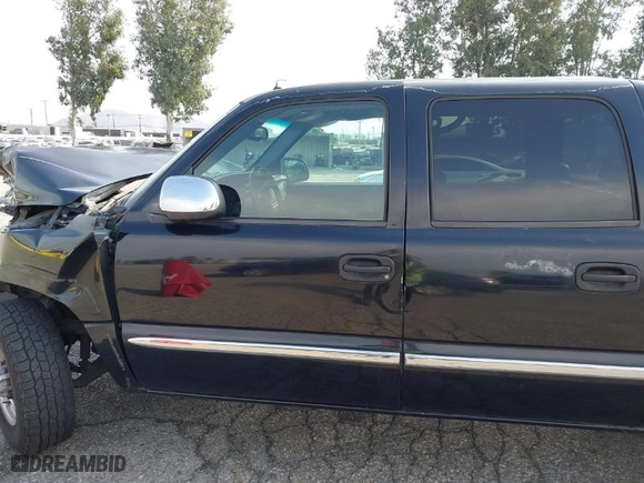 2002 GMC Sierra 1500HD SLE with VIN 1GTGC13U12F134493, listed as a IAAI auction lot 40392044 with NaN miles. Bid and sale history available at carsss.com. Image 17.