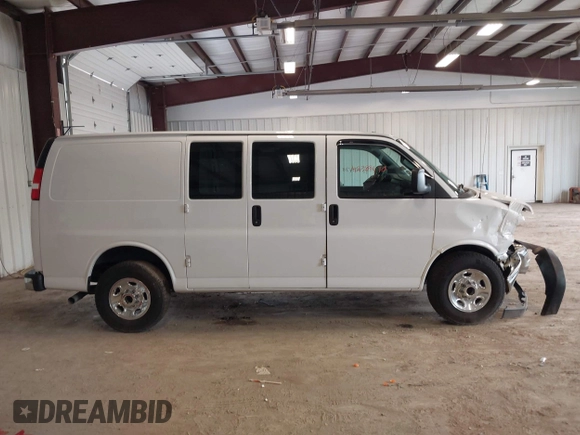 2022 Chevrolet Express Cargo with VIN 1GCWGAFP4N1155524, listed as a IAAI auction lot 42389470 with 33,655 mi miles and . Bid and sale history available at DreamBid. Image 13.