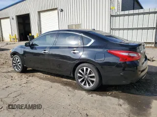 2017 Nissan Altima SR z VIN 1N4AL3AP1HC239789, wystawiony jako Copart lot #49060445 z przebiegiem 127 911 mil mil oraz Szkoda całkowita • Salvage title. Historia ofert i sprzedaży dostępna na DreamBid. Obrazek 2.