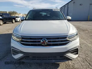2022 Volkswagen Tiguan S with VIN 3VV1B7AX7NM029309, listed as a Copart auction lot 50375055 with 50,427 mi miles and Salvage title. Bid and sale history available at DreamBid. Image 5.