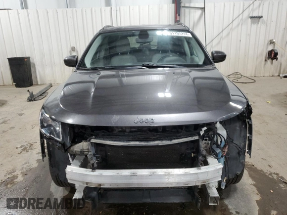 2019 Jeep Compass Altitude with VIN 3C4NJDBB9KT659774, listed as a Copart auction lot 81197214 with 135,196 mi miles and Non repairable. Bid and sale history available at DreamBid. Image 5.