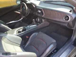 2019 Chevrolet Camaro ZL1 with VIN 1G1FJ1R63K0157568, listed as a Copart auction lot 84853084 with 18,780 mi miles and Clean Title. Bid and sale history available at carsss.com. Image 8.